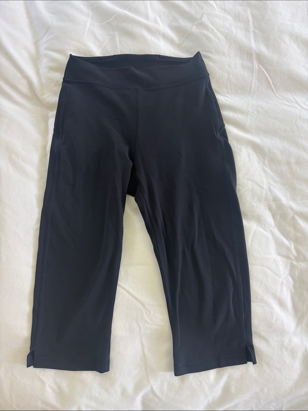 lululemon groove high rise notched hem crop 15”